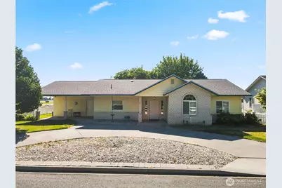 630 S 20th Avenue, Othello, WA 99344 - Photo 1