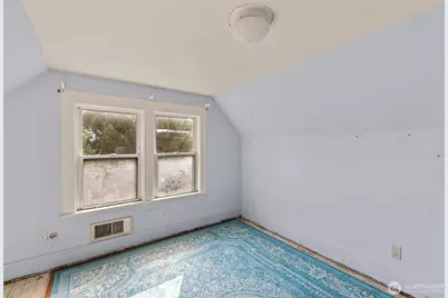 15215 91st Avenue SW, Vashon, WA 98070 - Photo 18