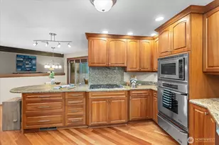 5204 137th Pl SE, Bellevue, WA 98006 - Photo 6