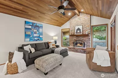5204 137th Place SE, Bellevue, WA 98006 - Photo 8