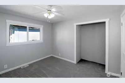 327 Eklund Avenue, Hoquiam, WA 98550 - Photo 10