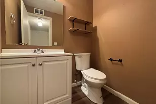 1301 NW Slate Ln, Silverdale, WA 98383 - Photo 8