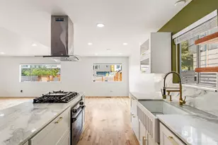 1609 E Alder St, Seattle, WA 98122 - Photo 10