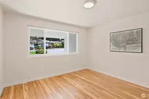 1003 144th Pl SE, Bellevue, WA 98007 - Photo 8