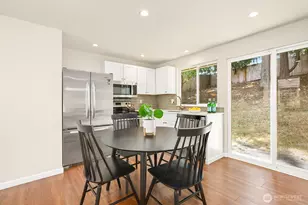 18108 19th Dr SE, Bothell, WA 98012 - Photo 10