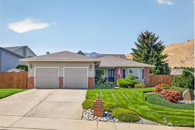 314 Canyon Place, Wenatchee, WA 98801 - Photo 2