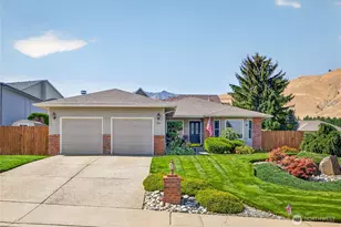 314 Canyon Pl, Wenatchee, WA 98801 - Photo 2