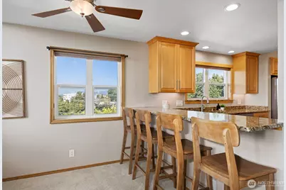 705 N State Street #405, Bellingham, WA 98225 - Photo 10