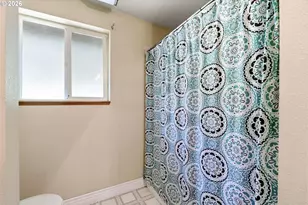 316 Laverne Dr, Kalama, WA 98625 - Photo 28
