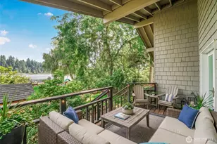 18404 W Spring Lake Dr SE, Renton, WA 98058 - Photo 22