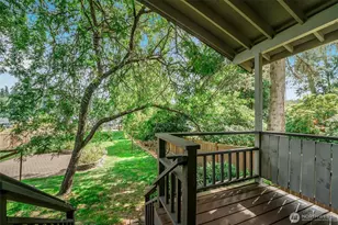 18404 W Spring Lake Dr SE, Renton, WA 98058 - Photo 24