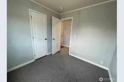 2700 Fruitvale Boulevard #64, Yakima, WA 98902 - Photo 4
