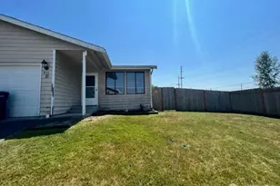 930 S 22nd Ct, Mount Vernon, WA 98274 - Photo 10