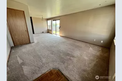 930 S 22nd Court, Mount Vernon, WA 98274 - Photo 12