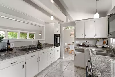 12 N Western Avenue, Wenatchee, WA 98801 - Photo 18