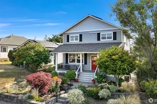 2412 Franklin St, Bellingham, WA 98229 - Photo 2