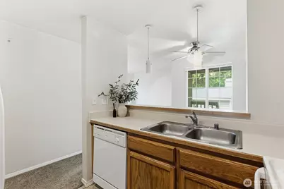 22700 30th Avenue S #A306, Des Moines, WA 98198 - Photo 6