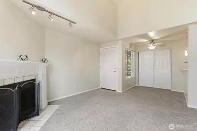 22700 30th Avenue S #A306, Des Moines, WA 98198 - Photo 2