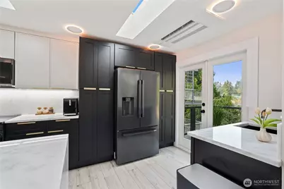 13202 Bitter Place N, Seattle, WA 98133 - Photo 10