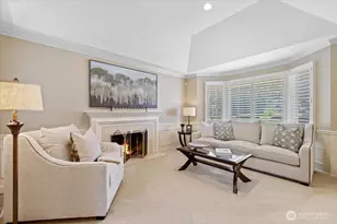 20404 NE 35th St, Sammamish, WA 98074 - Photo 6