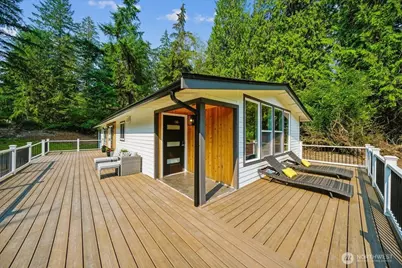 10711 Edgewood Dr Anderson Island, Anderson Island, WA 98303 - Photo 6
