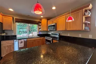 105 N Lafayette Ave, Bremerton, WA 98312 - Photo 6