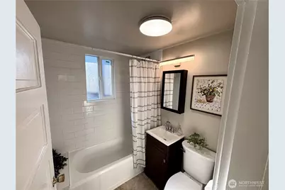 1706 N 50th Street, Seattle, WA 98103 - Photo 16