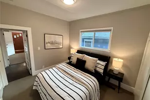1706 N 50th St, Seattle, WA 98103 - Photo 18