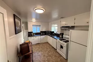 1706 N 50th St, Seattle, WA 98103 - Photo 8