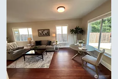 1706 N 50th Street, Seattle, WA 98103 - Photo 12