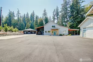 21031 Frank Waters Rd, Stanwood, WA 98292 - Photo 22