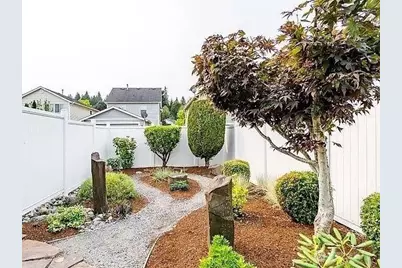 2831 Martin St, DuPont, WA 98327 - Photo 10