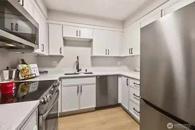 18200 73rd Avenue NE #A-311, Kenmore, WA 98028 - Photo 10