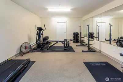 500 Elliott Avenue W #303, Seattle, WA 98119 - Photo 12