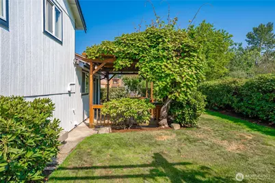 [Address not provided], Tacoma, WA 98444 - Photo 4