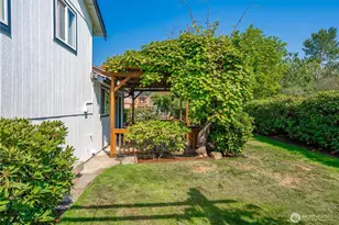 [Address not provided], Tacoma, WA 98444 - Photo 4