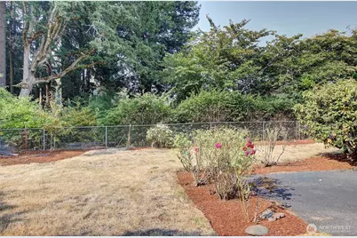 402 NW 69th Street, Vancouver, WA 98665 - Photo 32