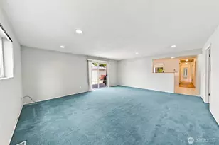 1111 Pierce Ave NE, Renton, WA 98056 - Photo 8