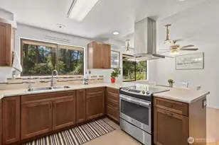 15967 186th Ave NE, Woodinville, WA 98072 - Photo 8