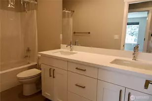 2209 SW Putnam Dr, Oak Harbor, WA 98277 - Photo 20