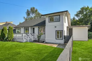 305 NW 7th St, Renton, WA 98057 - Photo 2