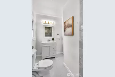 305 NW 7th Street, Renton, WA 98057 - Photo 16