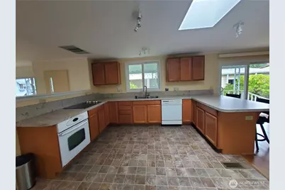 620 112th Street SE #144, Everett, WA 98208 - Photo 6