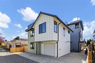 516 N 102nd St, Seattle, WA 98133 - Photo 2