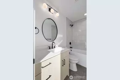 518 N 102nd Street, Seattle, WA 98133 - Photo 12