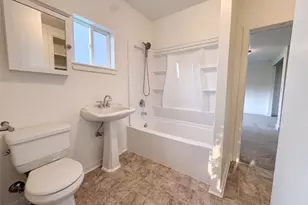 7507 Lower Ridge Rd, Everett, WA 98203 - Photo 14