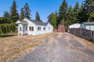 7507 Lower Ridge Rd, Everett, WA 98203 - Photo 16