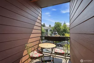 5501 240th St SW, Mountlake Terrace, WA 98043 - Photo 20