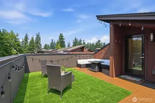 5501 240th St SW, Mountlake Terrace, WA 98043 - Photo 32