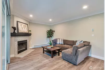 4183 W Lake Sammamish Parkway SE #B104, Bellevue, WA 98008 - Photo 4